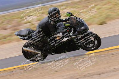 media/Sep-10-2022-SoCal Trackdays (Sat) [[a5bf35bb4a]]/Turn 9 Inside (1215pm)/